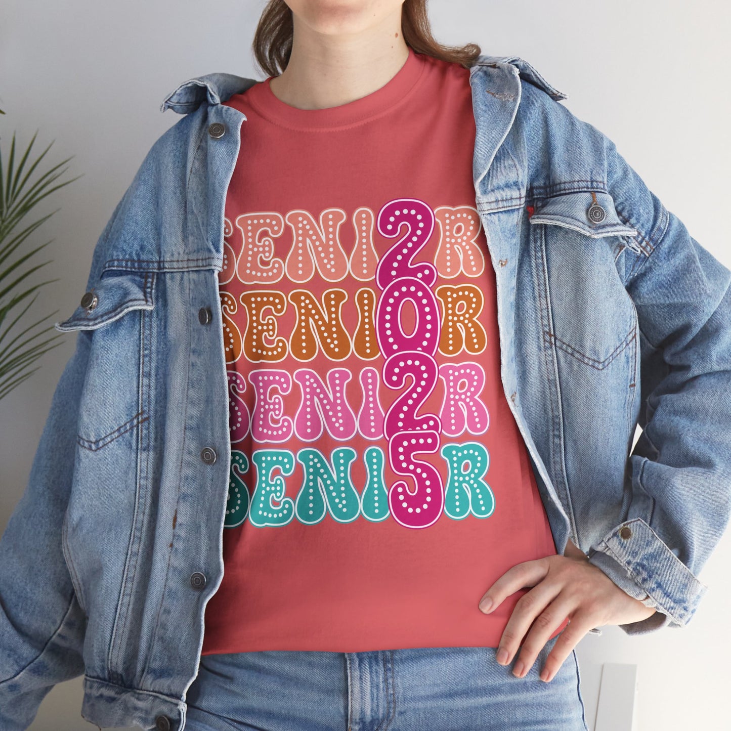Retro Senior 2025 T-Shirt