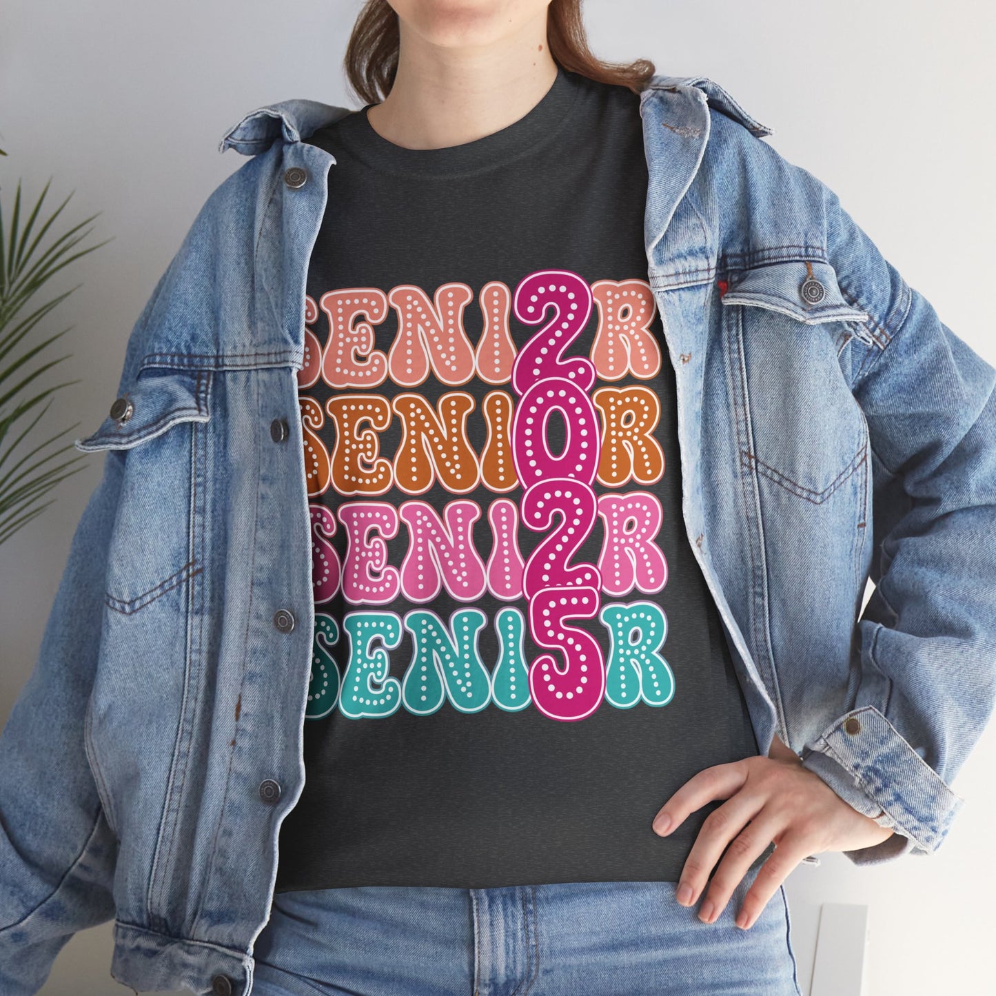 Retro Senior 2025 T-Shirt