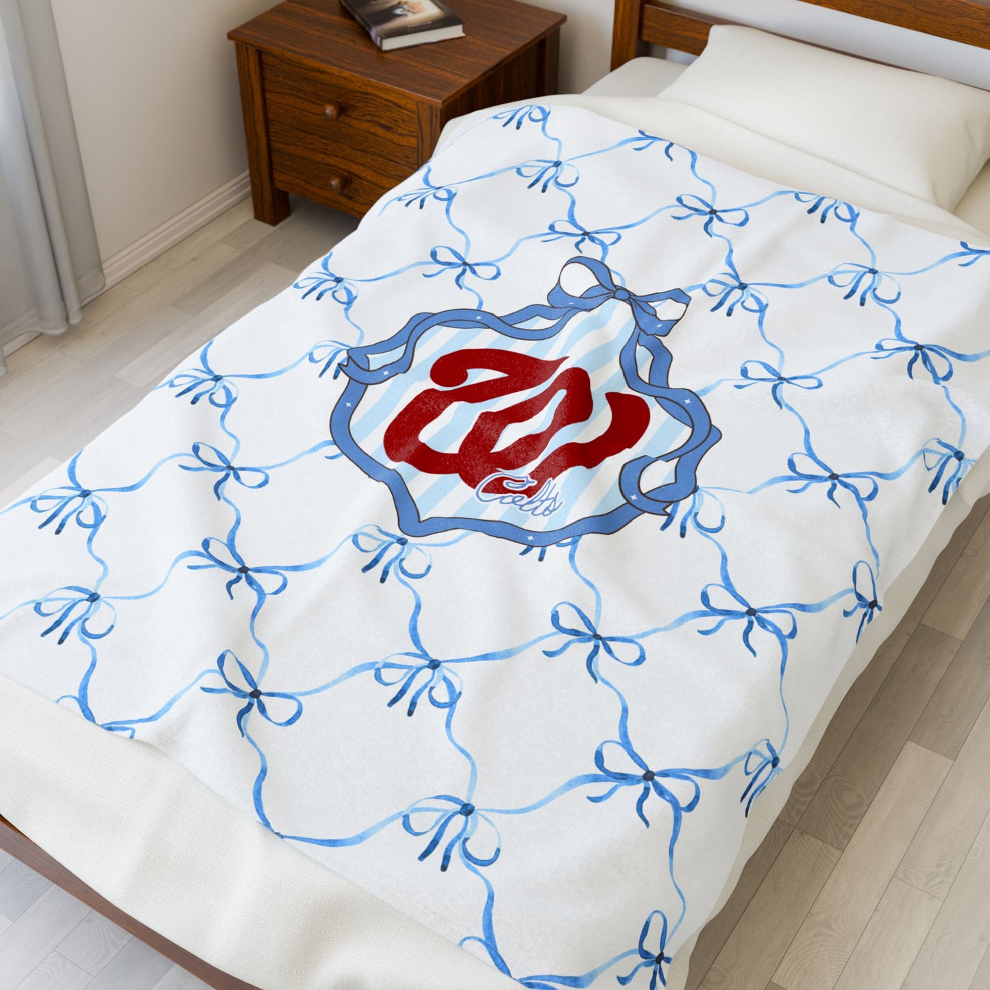 (W) West Colts - Cozy Velveteen Plush Blanket for Home Decor, Ideal Gift for Holidays, Soft Throw Blanket, Warm Family Gatherings, Beautiful Bow Design