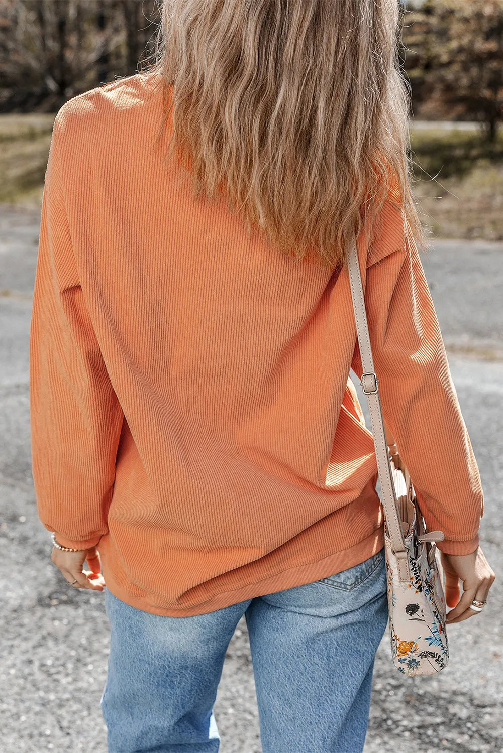 Thanks Graphic Round Neck Long Sleeve Sweatshirt