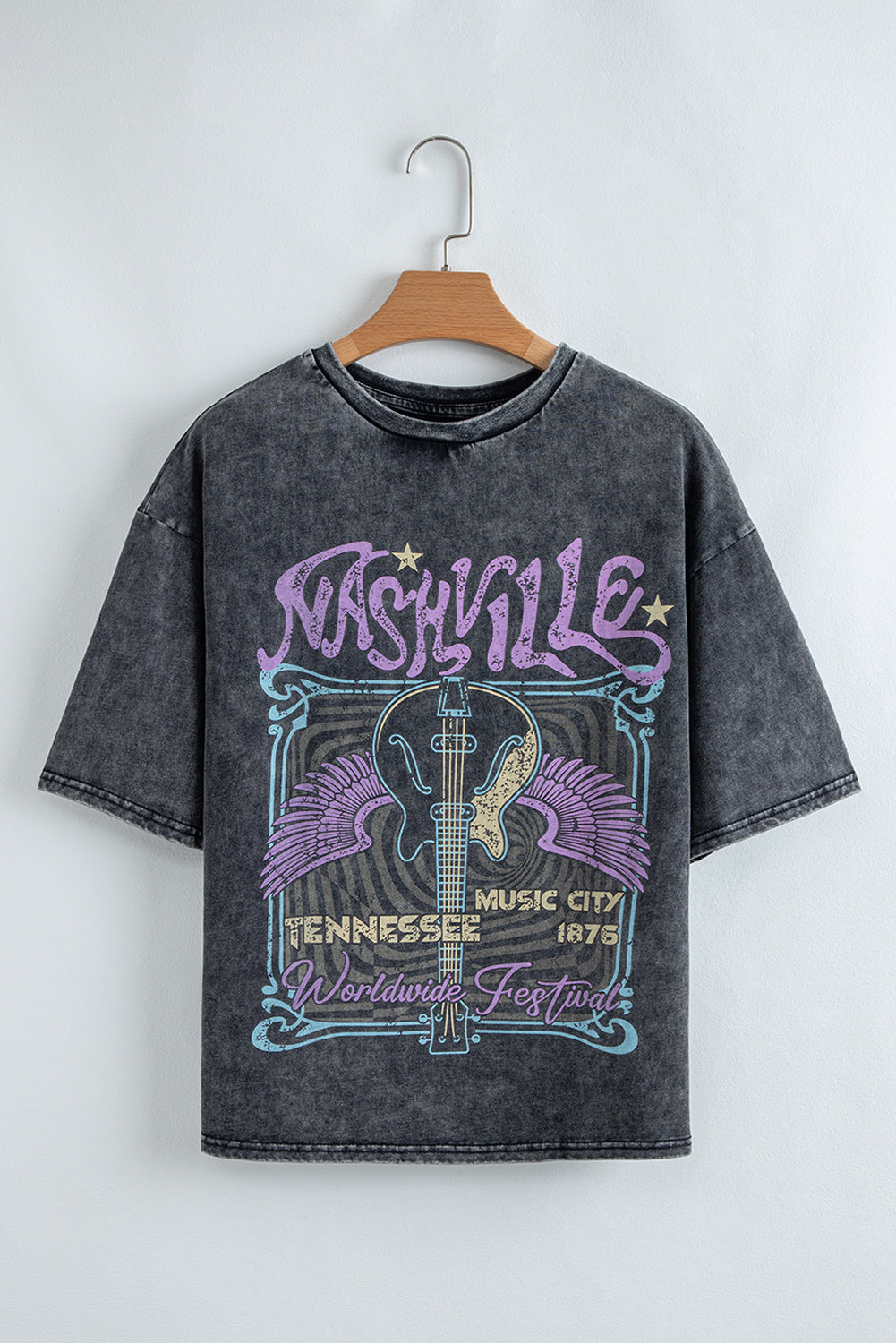 Black Vintage Nashville Tennessee Graphic Mineral Washed Plus Size Tee