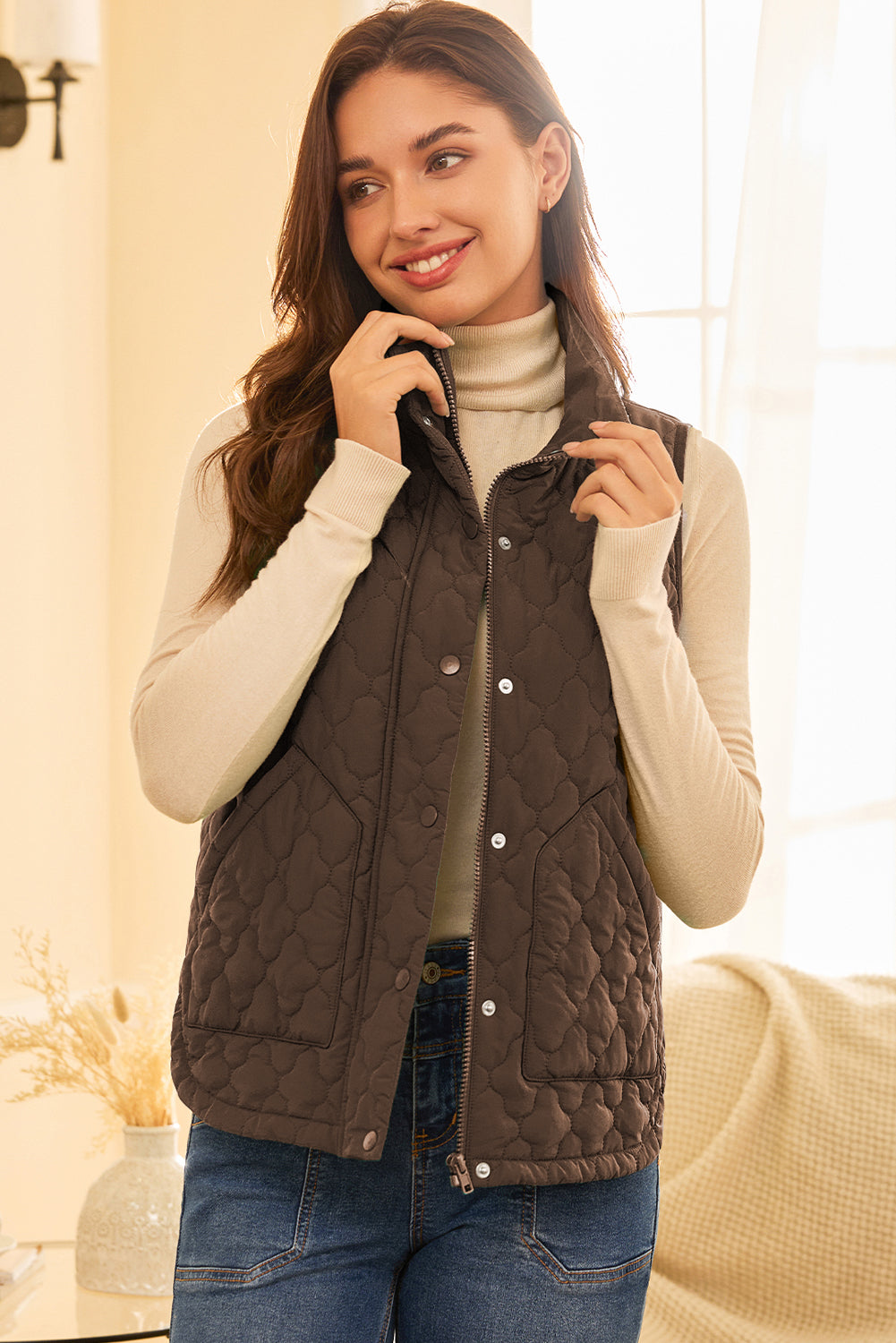 Wild Ginger Flower Shape Quilted Snap Button Zip Up Winter Vest
