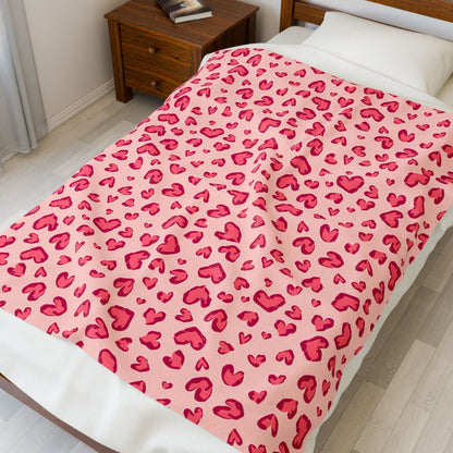 Velveteen Plush Blanket — Pink Heart Cheetah Print Cozy Throw
