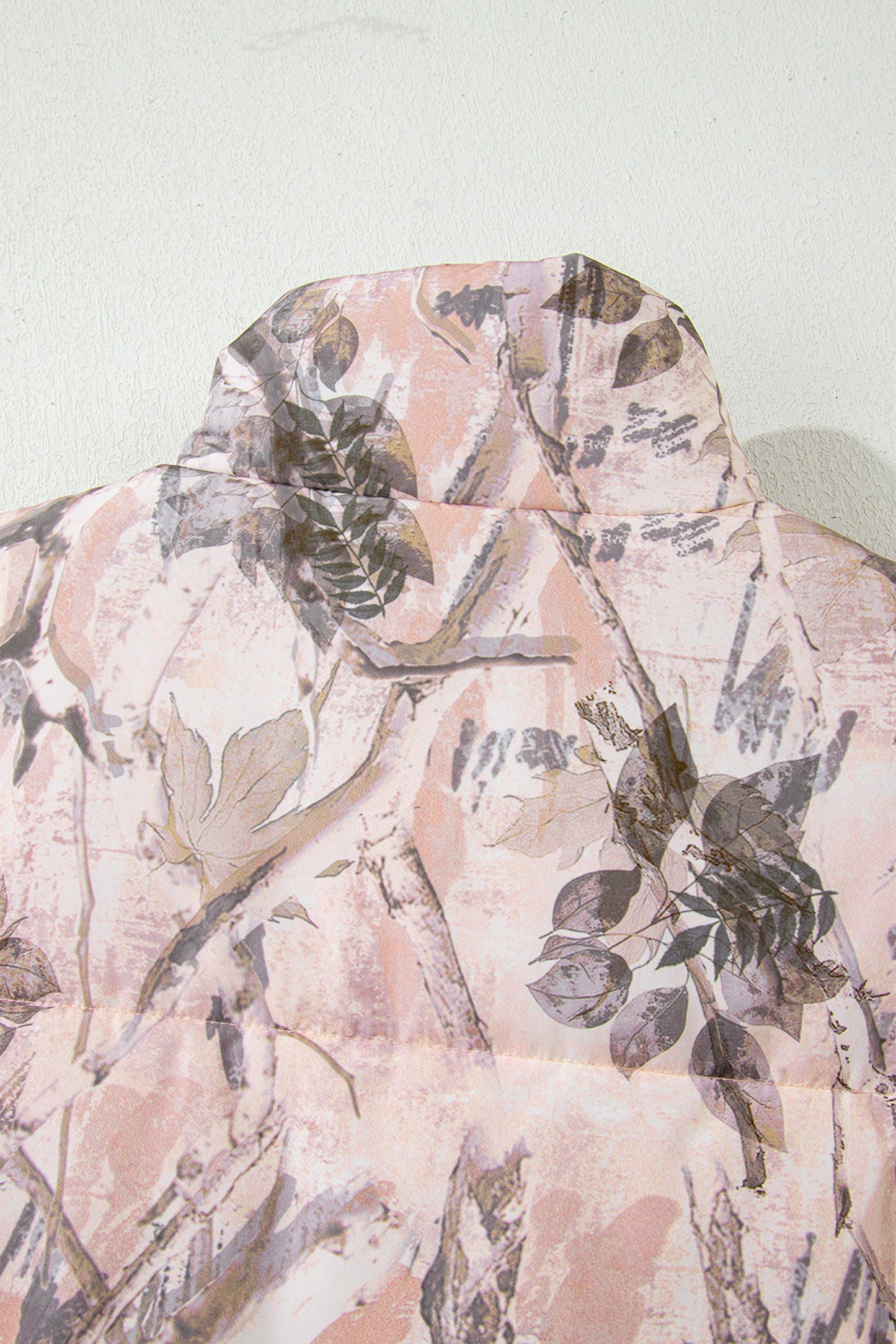 Gray Camo Leaf Print Winter Puffer Vest