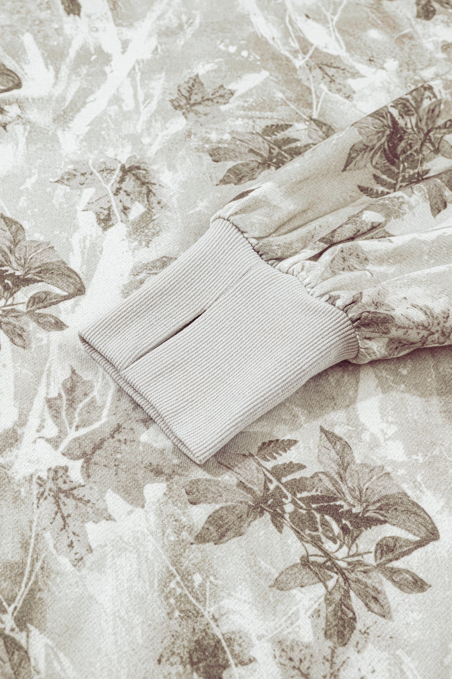 Gray Leafy Camo Print Exposed Seam Patchwork Baggy Slit Sweatshirt