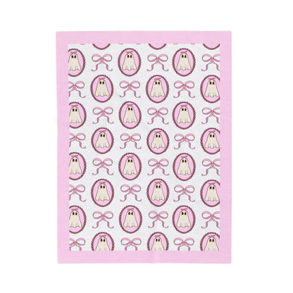 Halloween; Ghost and Bow Blanket