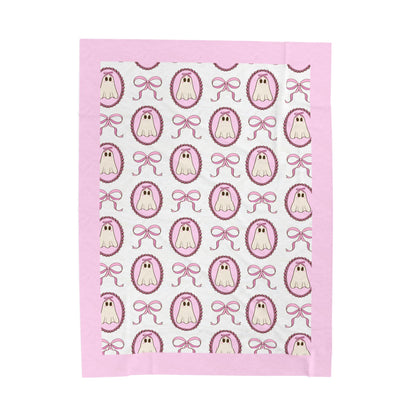 Halloween; Ghost and Bow Blanket