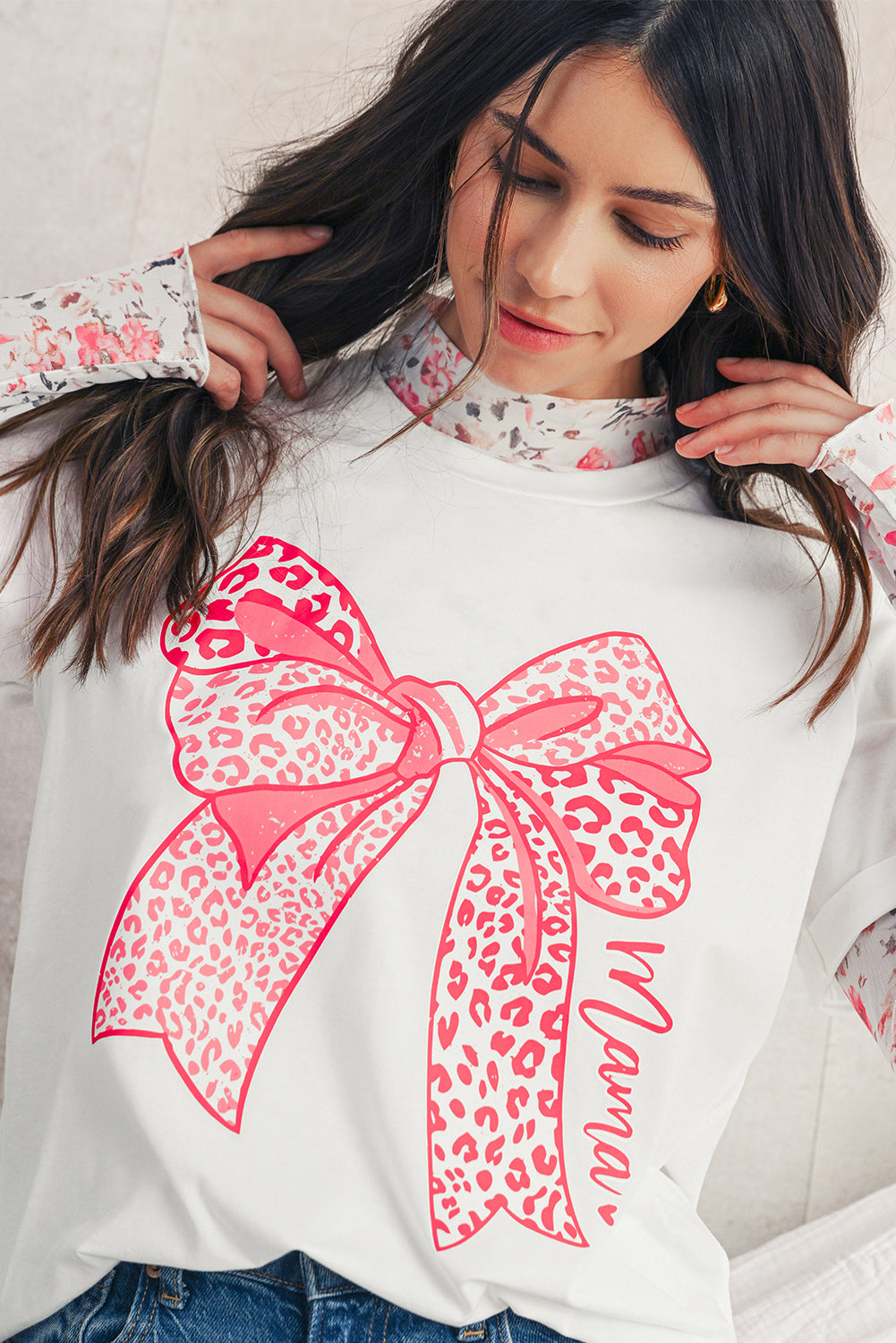 White Leopard Bowknot Graphic Crew Neck Tee
