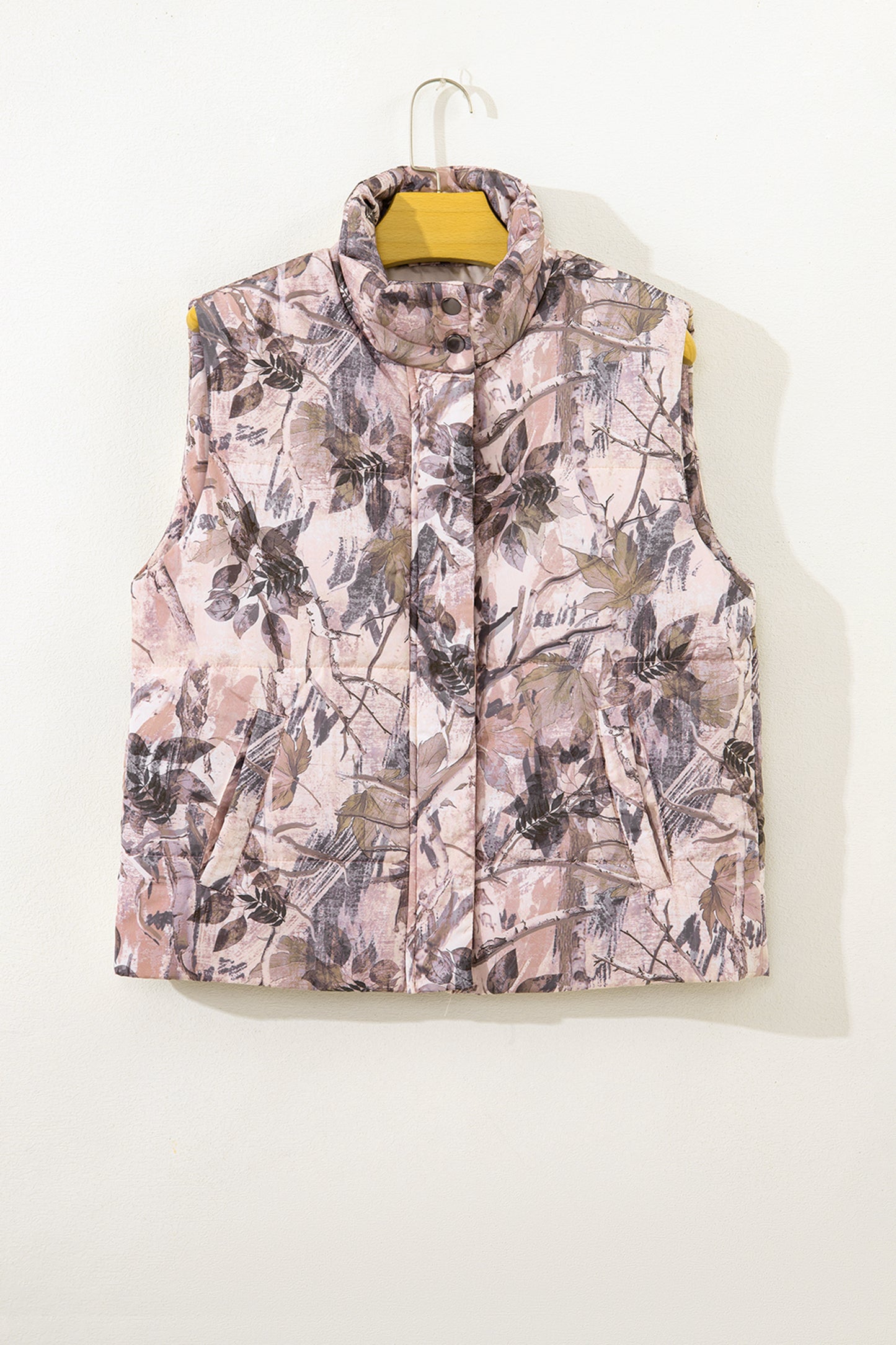 Gray Camo Leaf Print Winter Puffer Vest