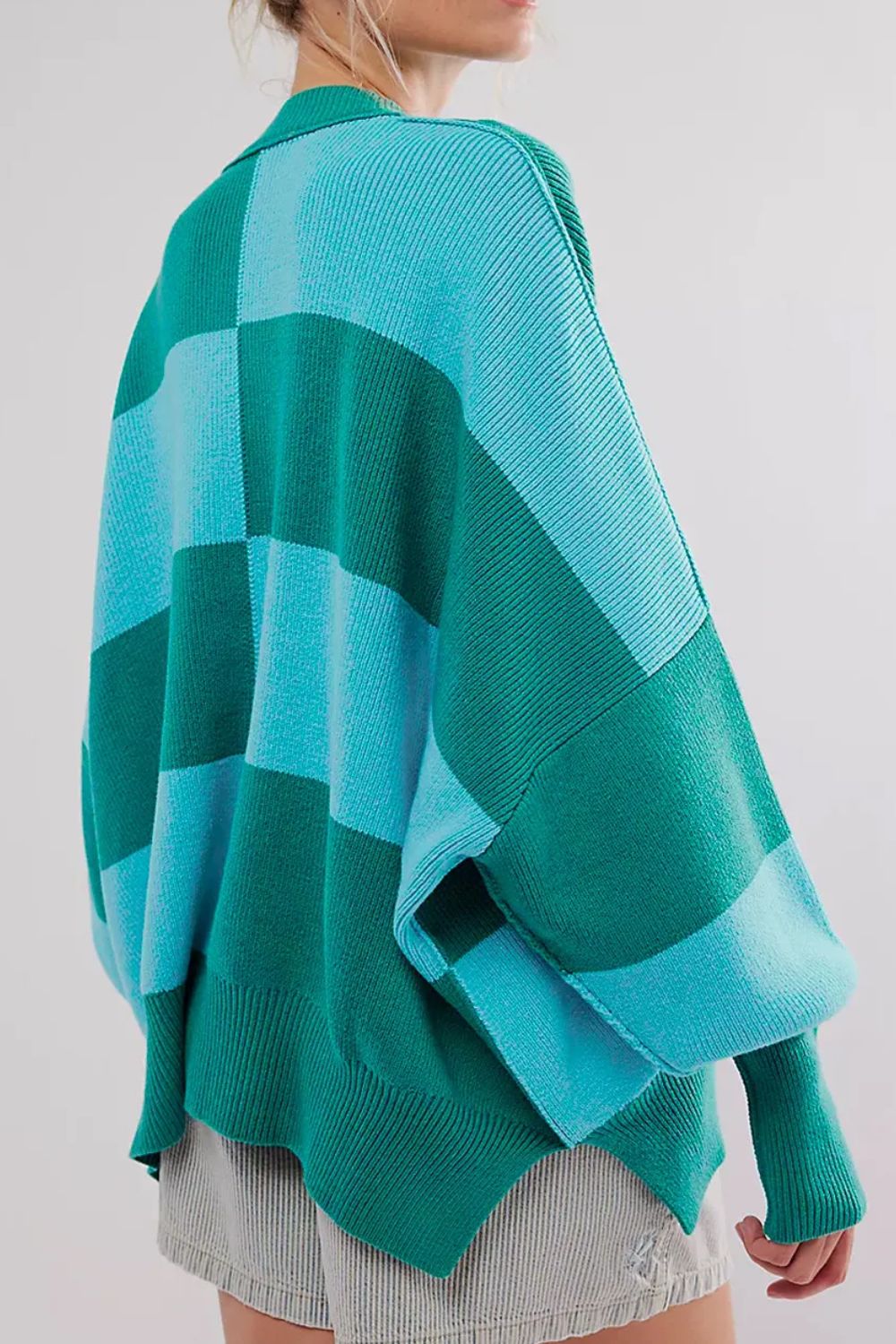 Color Block Round Neck Long Sleeve